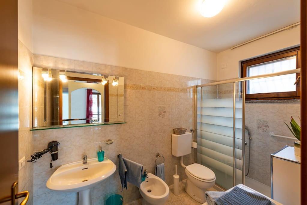 Tresa Bay House - Lugano Lake Lavena Ponte Tresa Ngoại thất bức ảnh