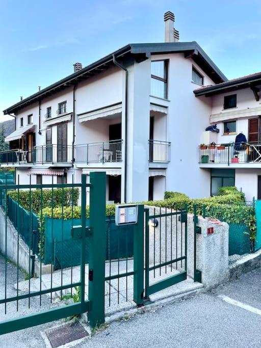 Tresa Bay House - Lugano Lake Lavena Ponte Tresa Ngoại thất bức ảnh